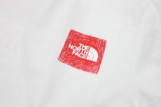 画像3: THE NORTH FACE L/S Sleeve Graphic Tee (ロングスリーブスリーブグラフィックティー) 【W/ホワイト】【100-150cm】 (3)