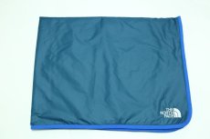 画像4: ノースフェイス ベビー  THE NORTH FACE リバーシブルコージーブランケット Baby Reversible Cozy Blanket【AE/アトランティックディープグリーン】 【ONE SIZE】 (4)